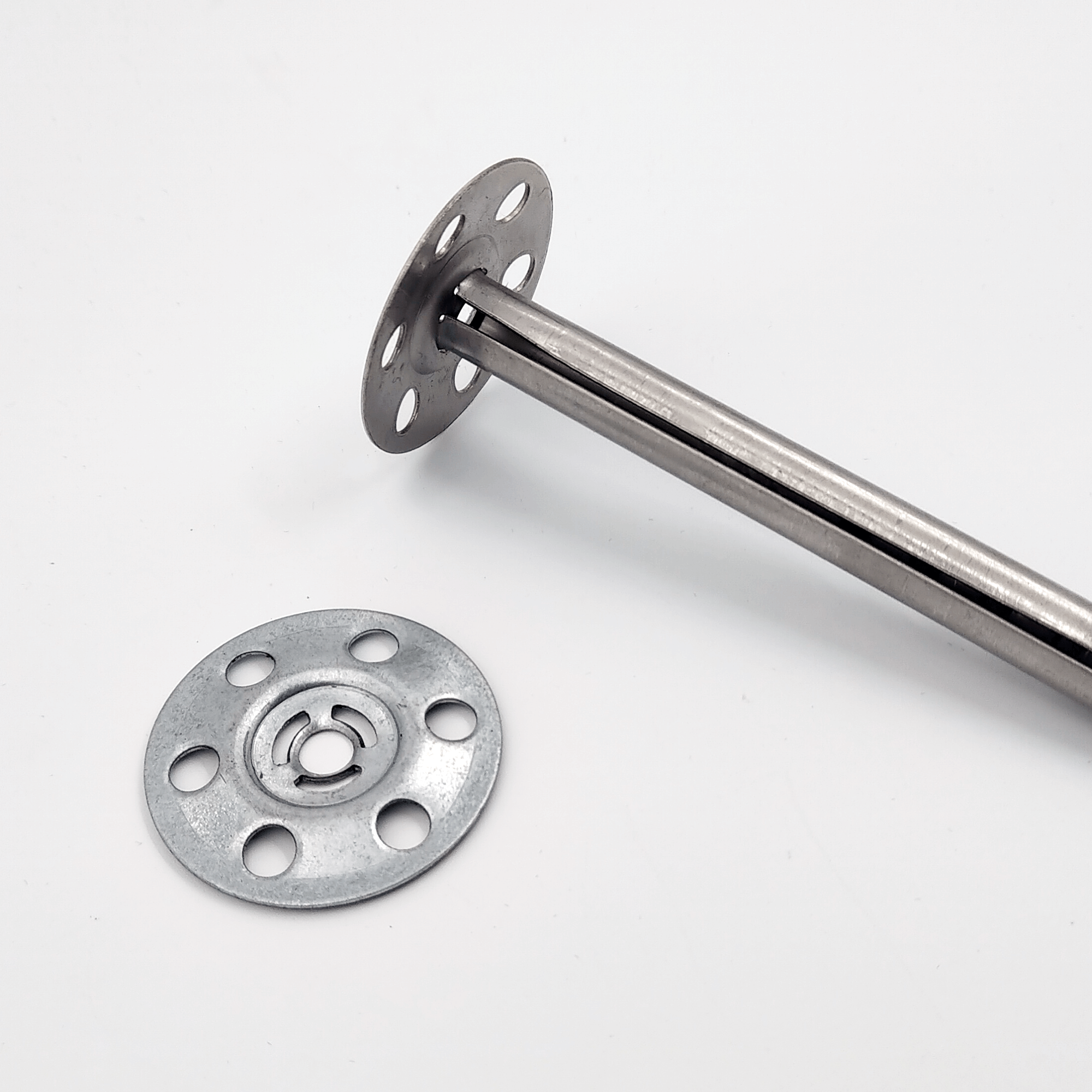 断熱ファスナー - JOKER INDUSTRIAL CO., LTD 断熱ファスナー - JOKER INDUSTRIAL CO., LTD